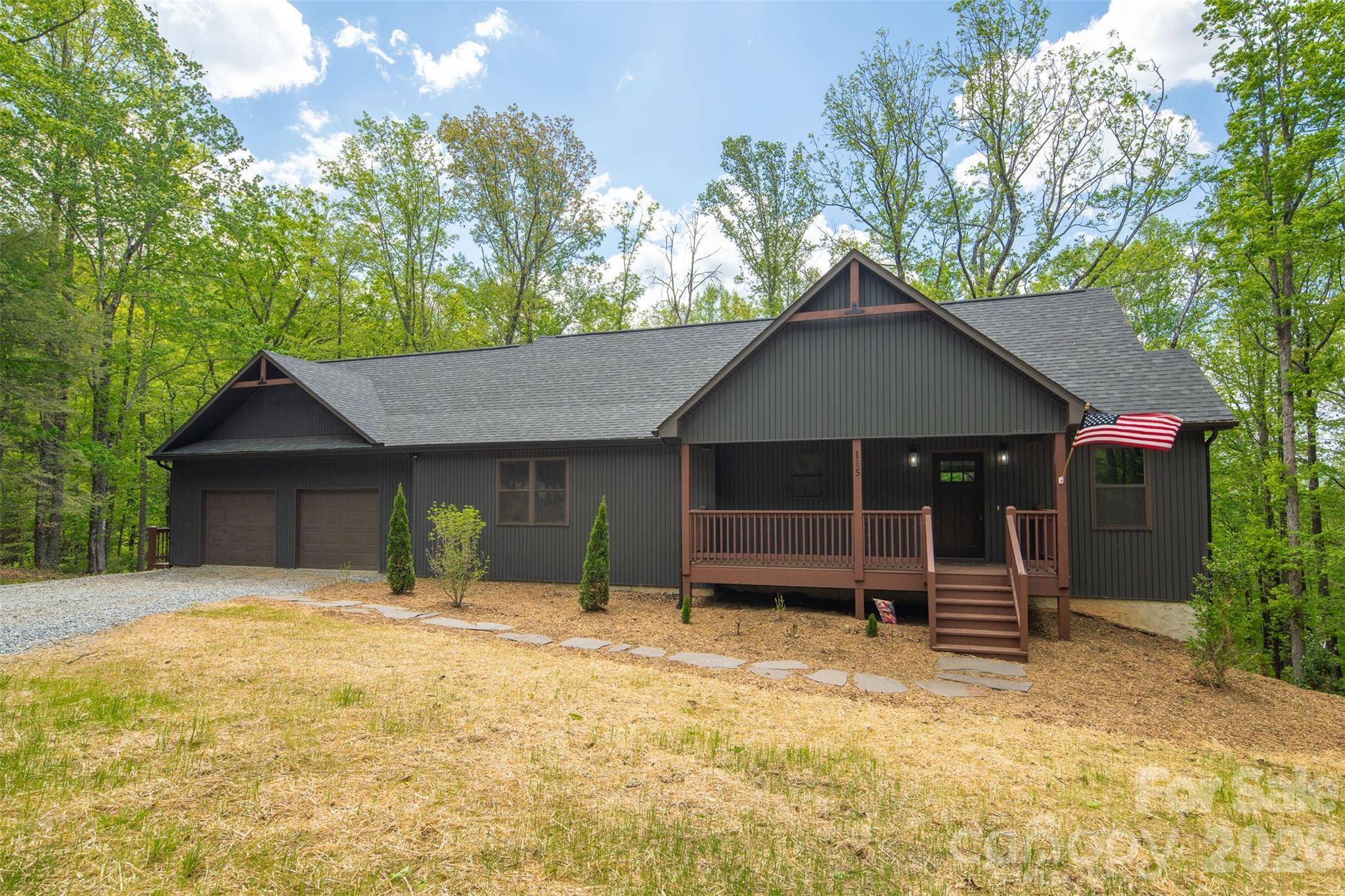 115 Pine Burr DR, Purlear, NC 28665