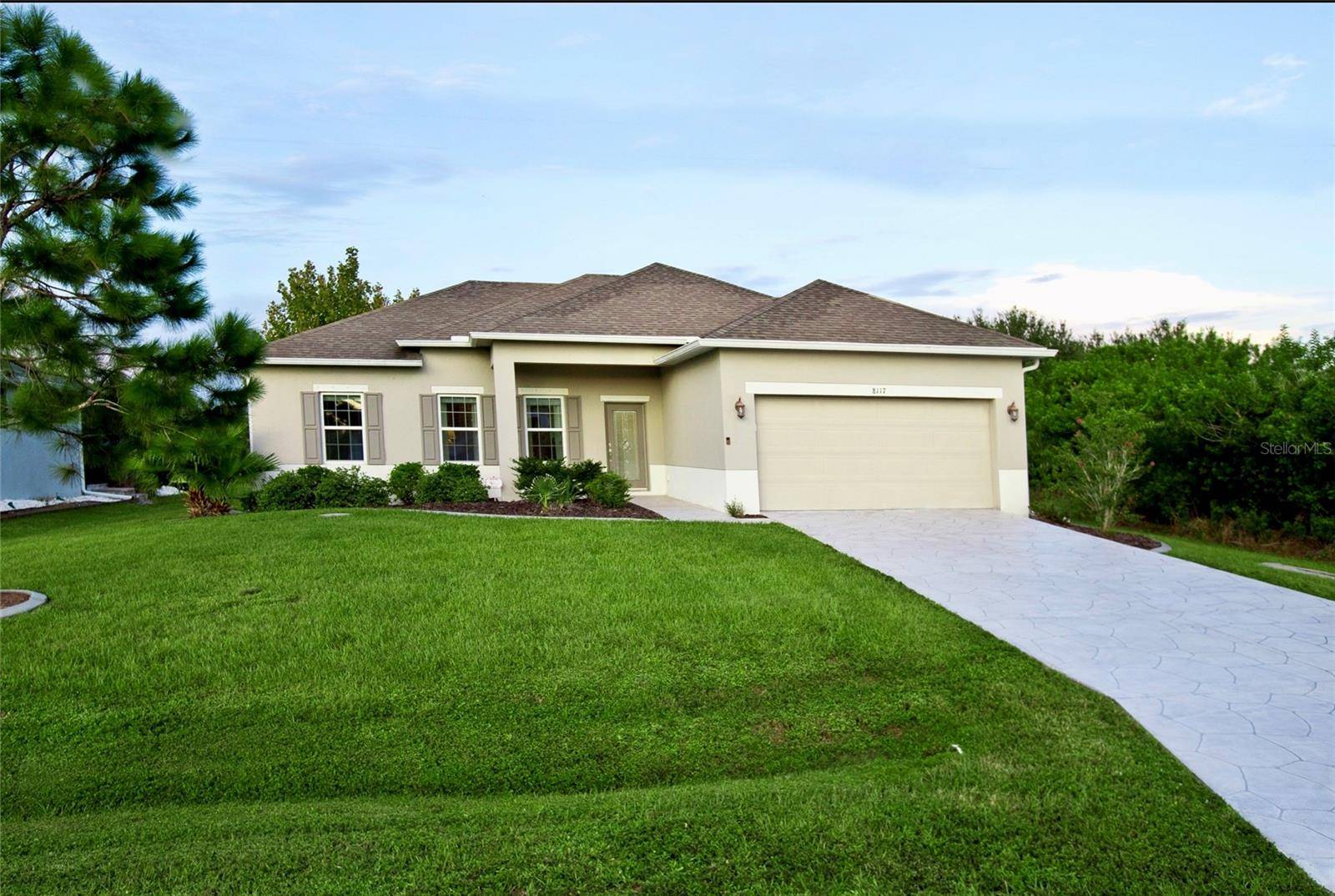 8117 TECUMSEH CIR, Port Charlotte, FL 33981