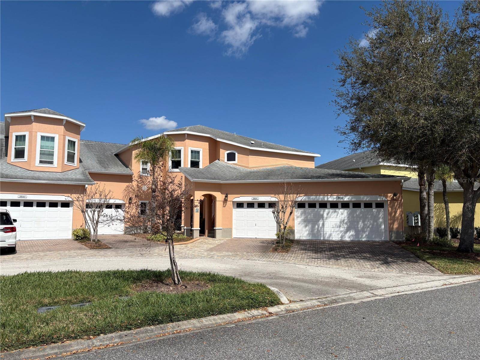 3933 SERENADE LN, Lakeland, FL 33811
