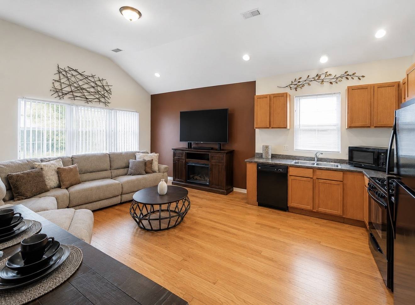 1632 S Homan AVE, Chicago, IL 60623