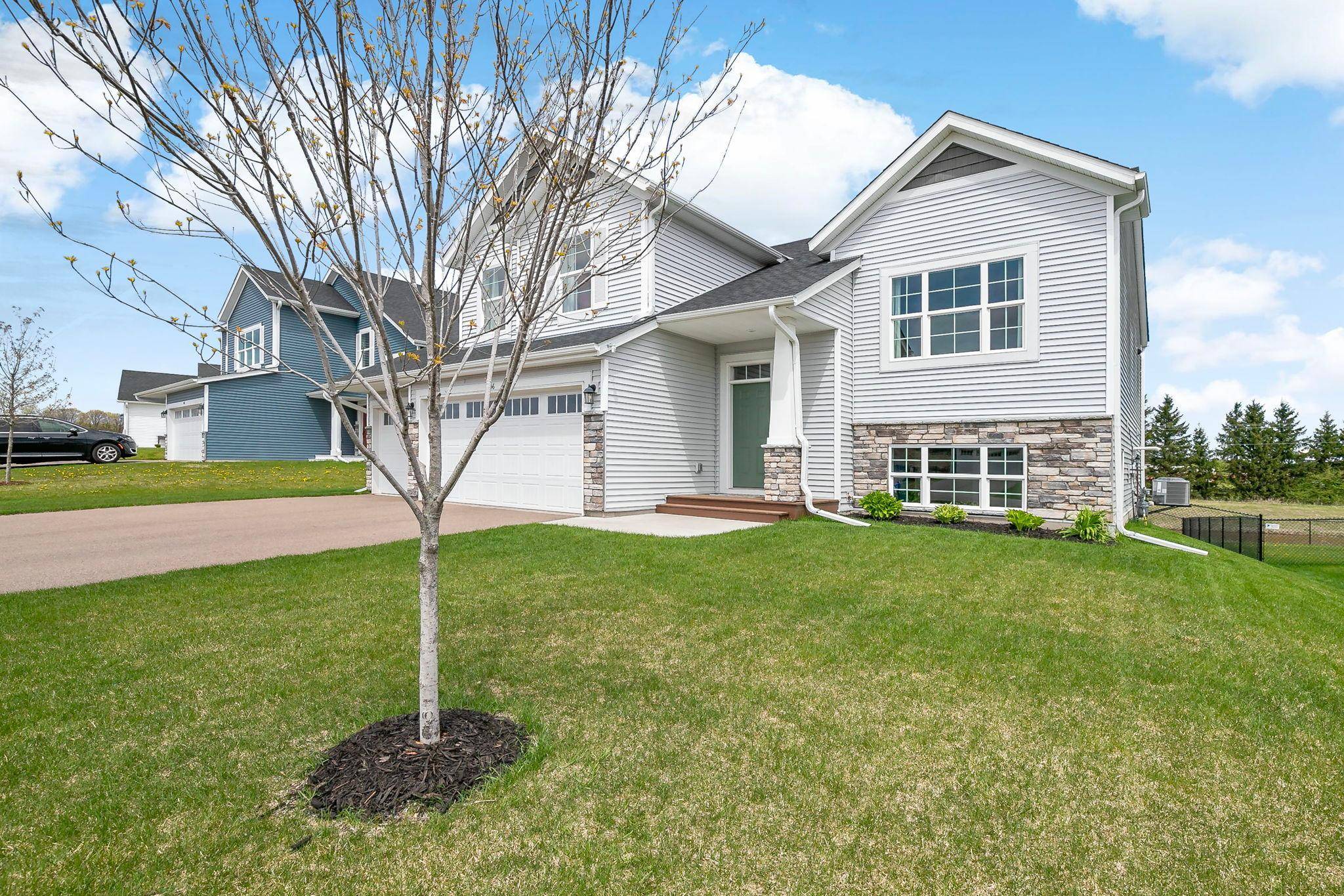 456 Bruce Larson WAY, Somerset, WI 54025
