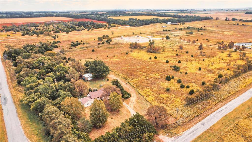 12004 N 2110 RD, Dill City, OK 73641