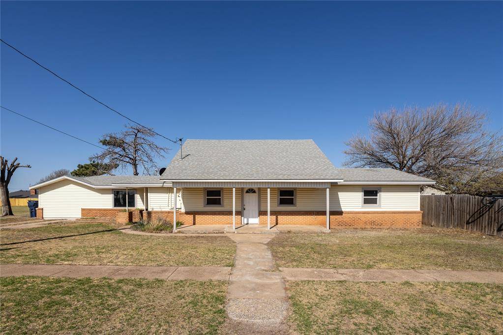 207 N Reimer ST, Corn, OK 73024