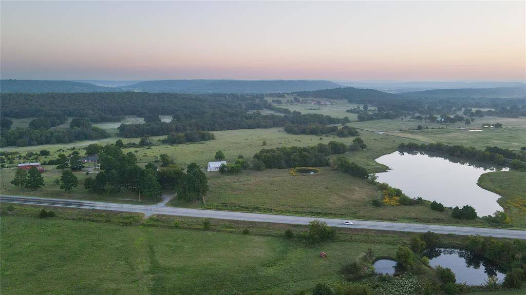 825 S State Highway 1 HWY, Hartshorne, OK 74547