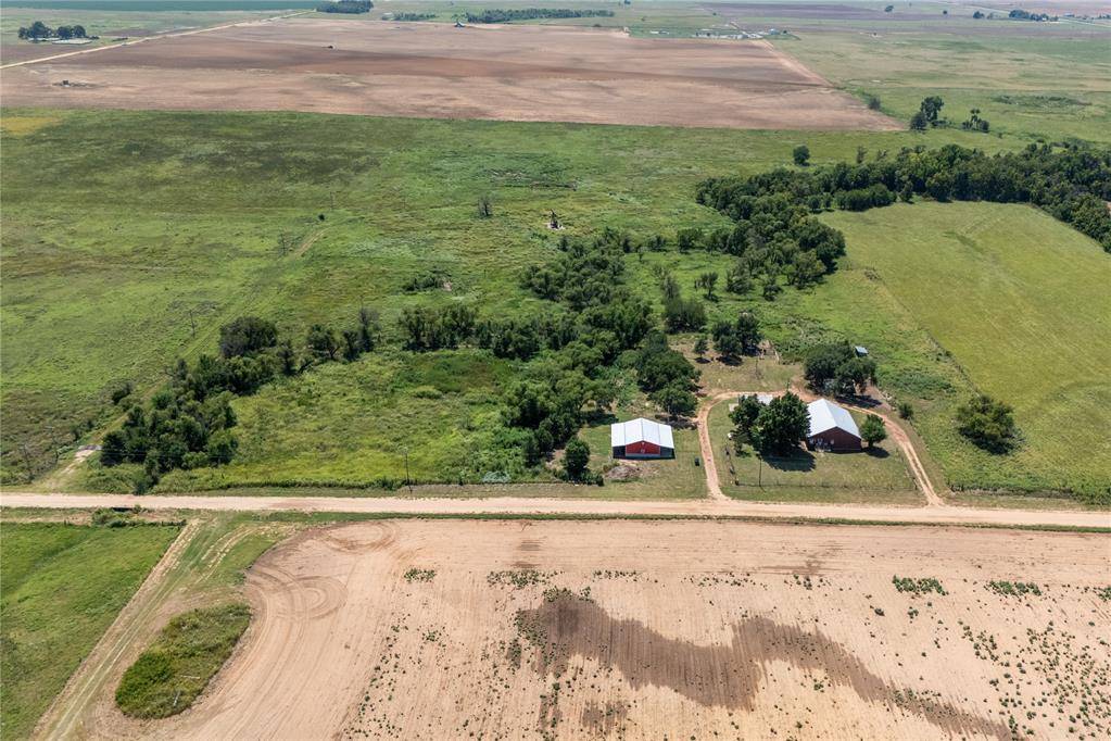 57602 Bryan RD, Aline, OK 73716