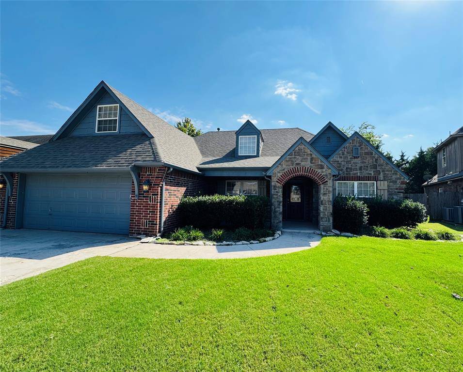 208 E 113th ST, Jenks, OK 74037