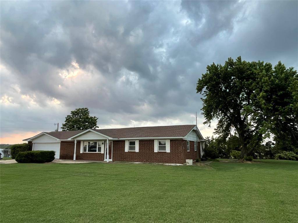 13090 County Road 1140, Lookeba, OK 73053