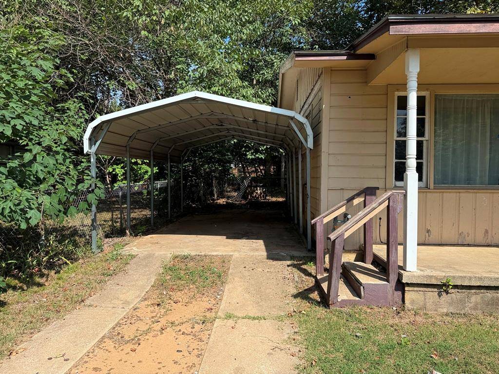 1822 W Elm ST, Durant, OK 74701