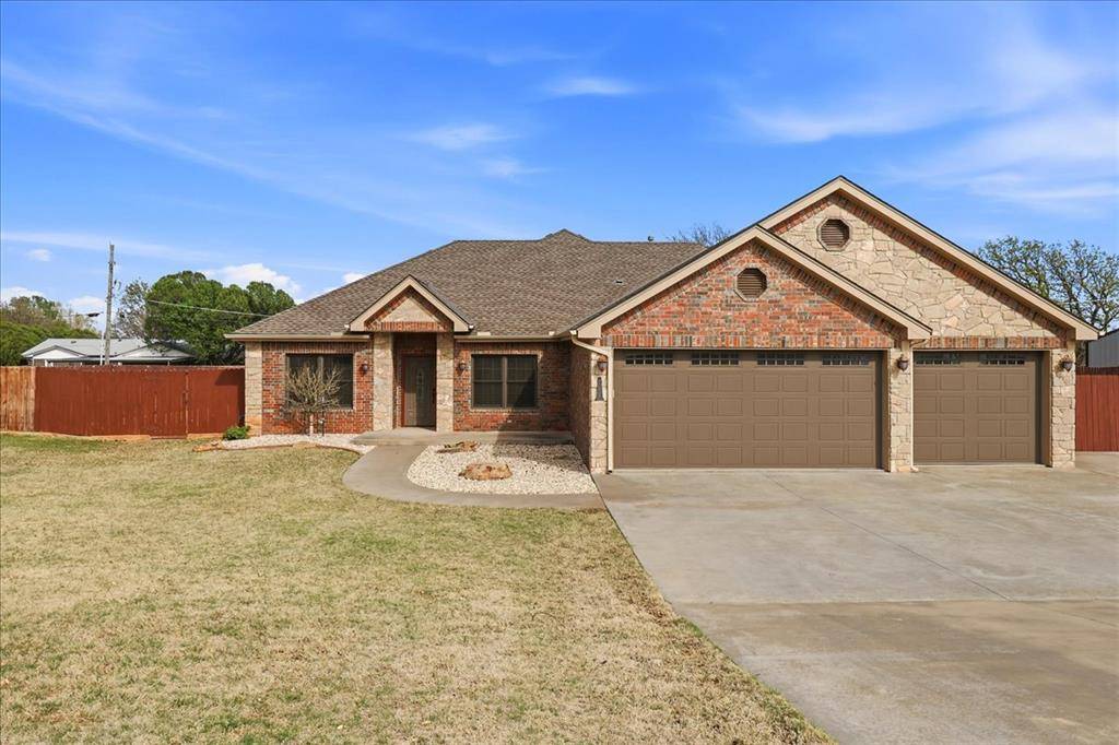 716 S Main ST, Canute, OK 73626