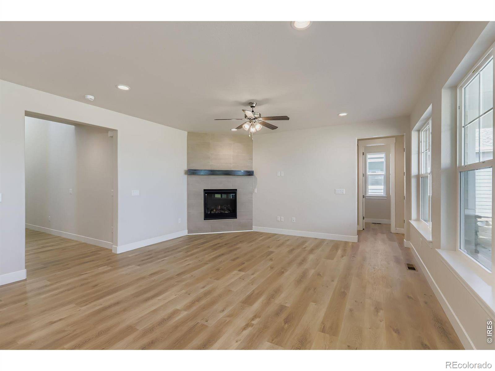 5841 Aspenglow ST, Firestone, CO 80504