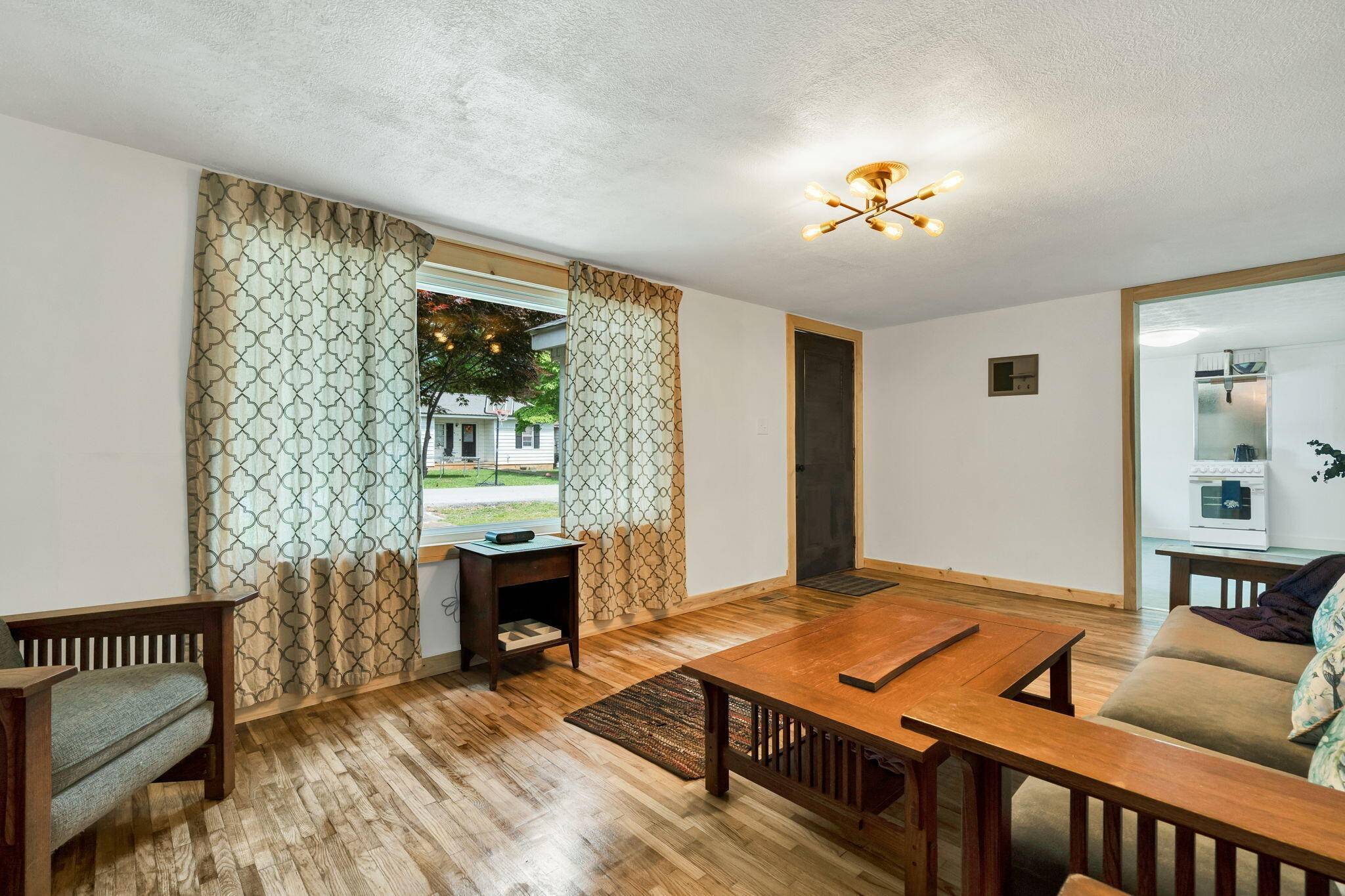 811 Tennal Street, Athens, TN 37303