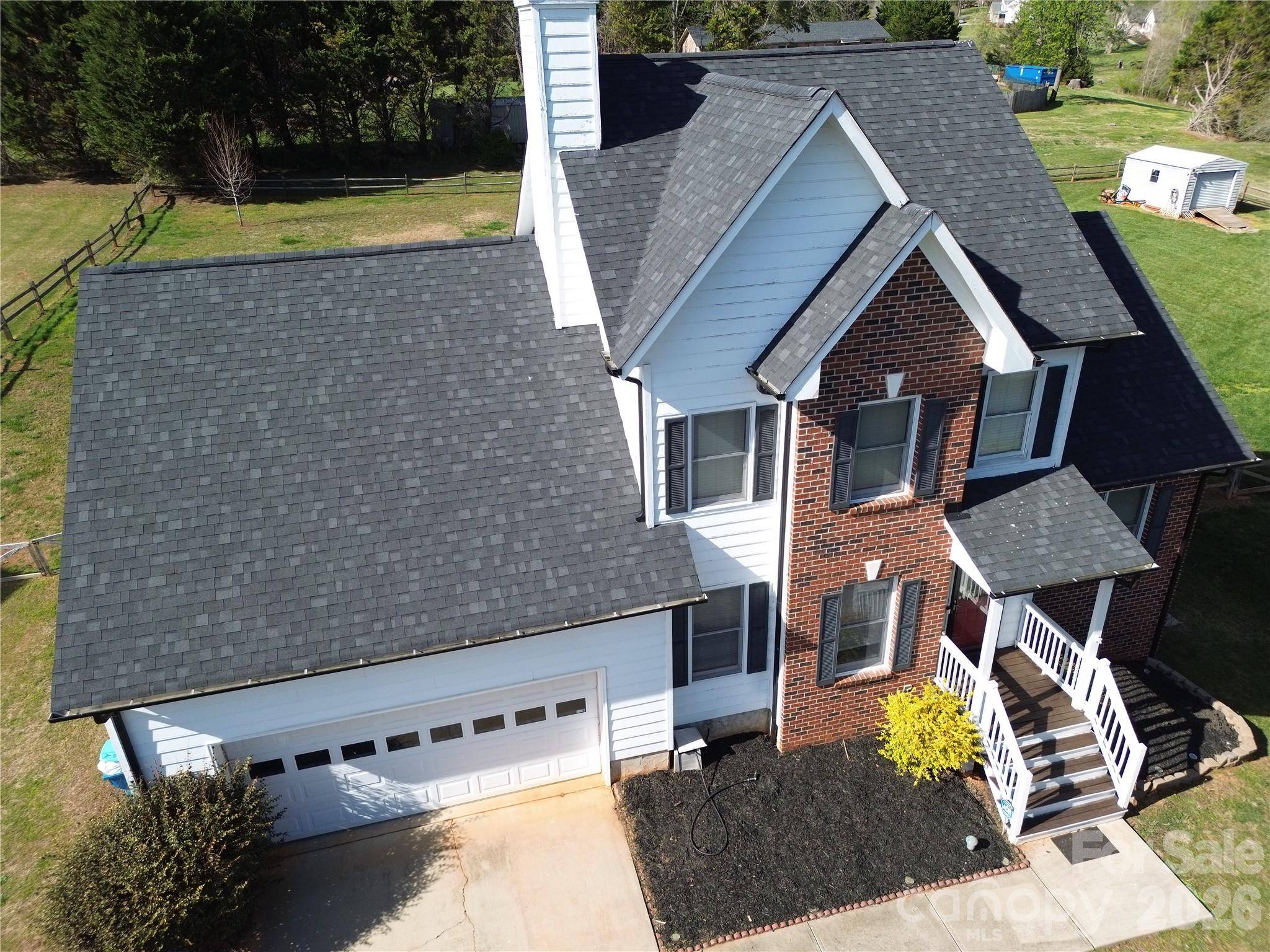 5406 Winding Oak DR, Hickory, NC 28602