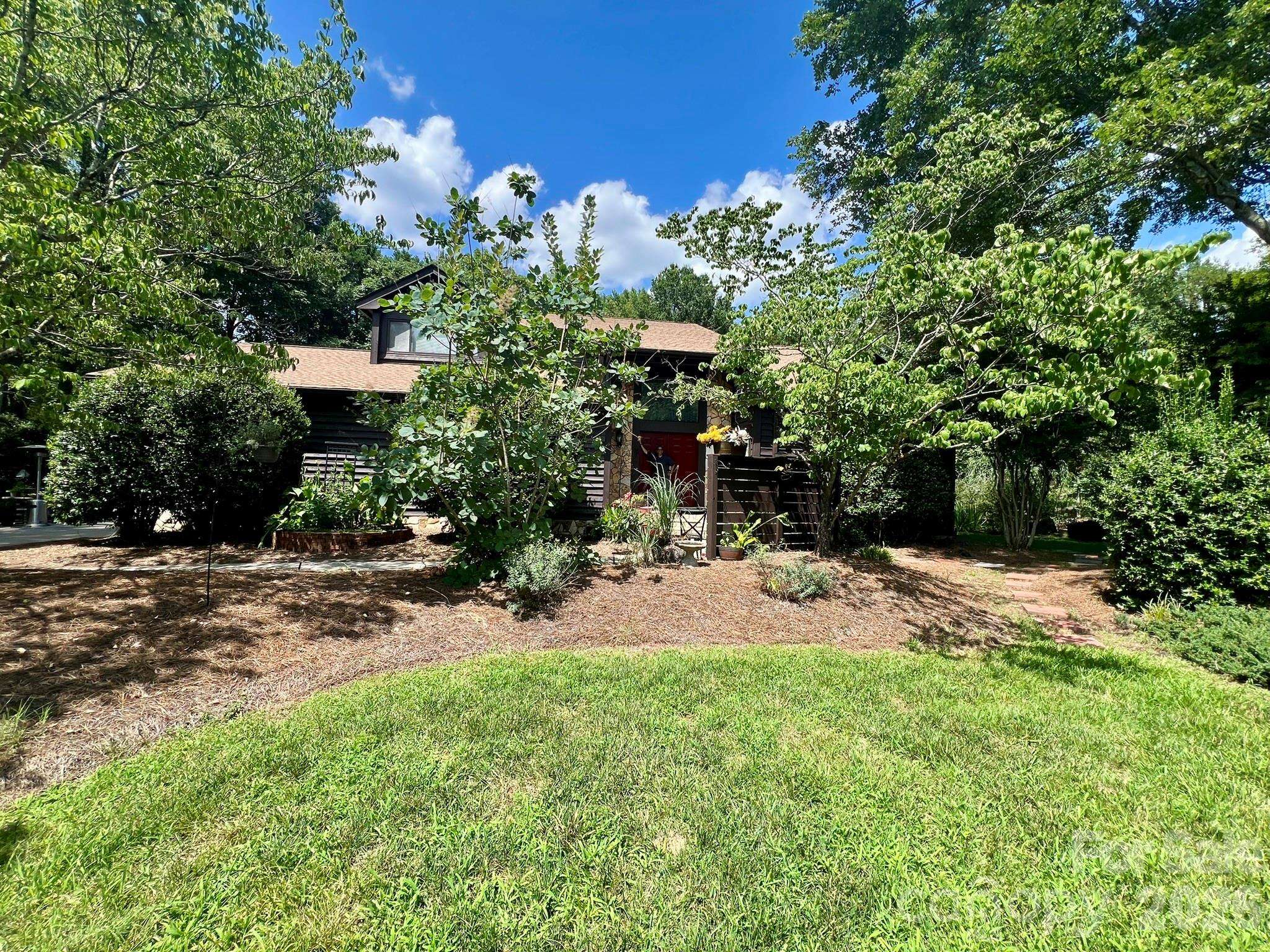 200 Foxlair CT, Matthews, NC 28105