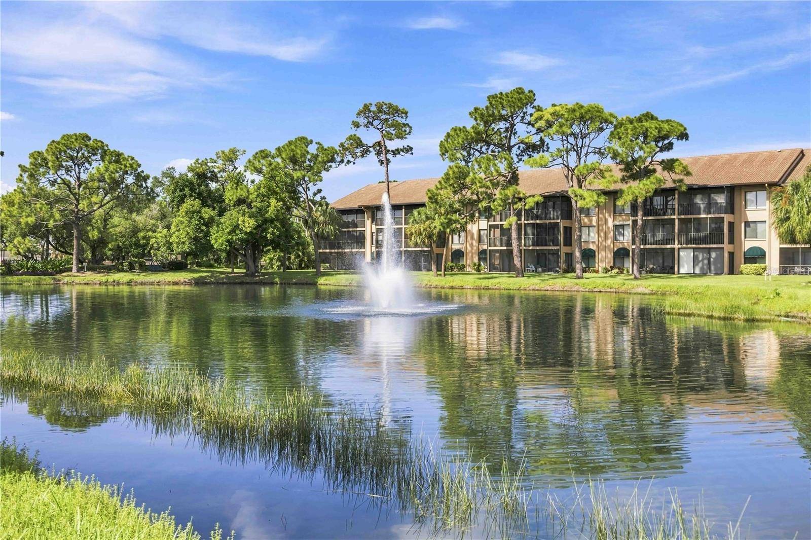 5726 ASHTON LAKE DR #11, Sarasota, FL 34231