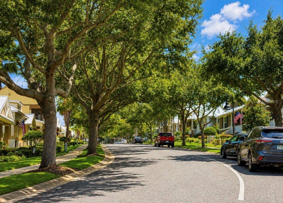 1925 APPALACHEE, Tavares, FL 32778