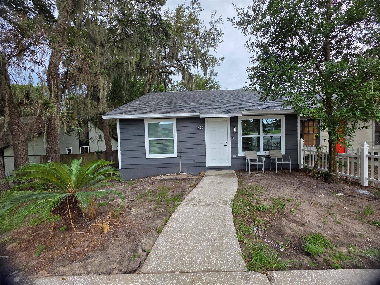 1422 PLYMOUTH AVE, Mount Dora, FL 32757