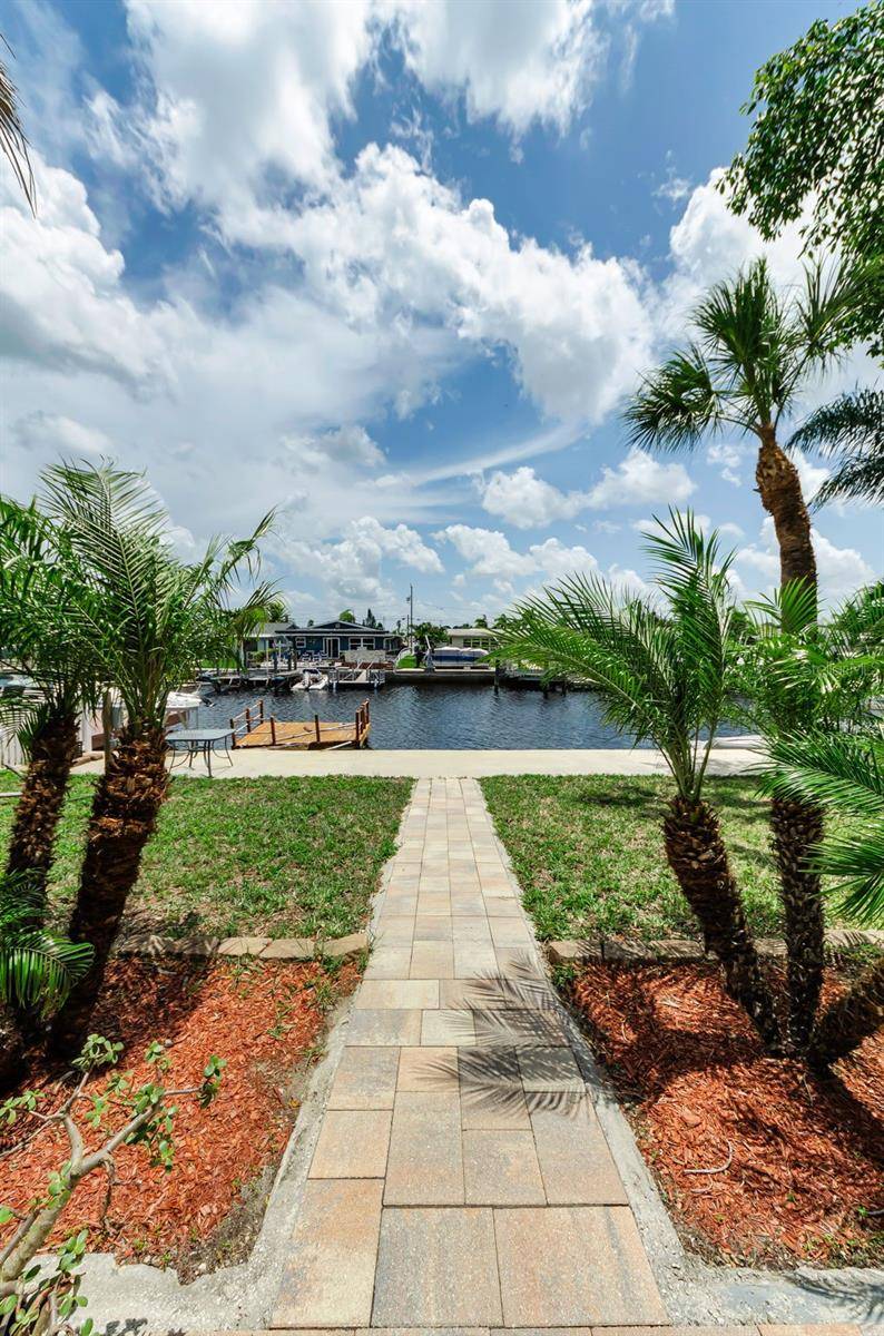 4946 BLUE HERON DR, New Port Richey, FL 34652