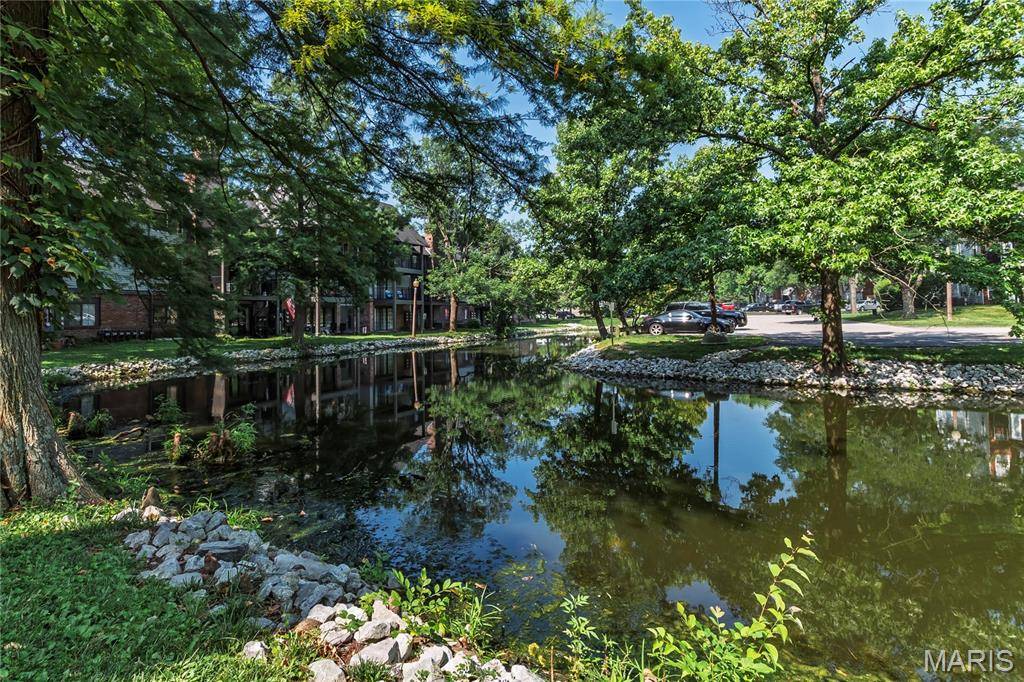 1440 Heritage Landing #105, St Charles, MO 63303