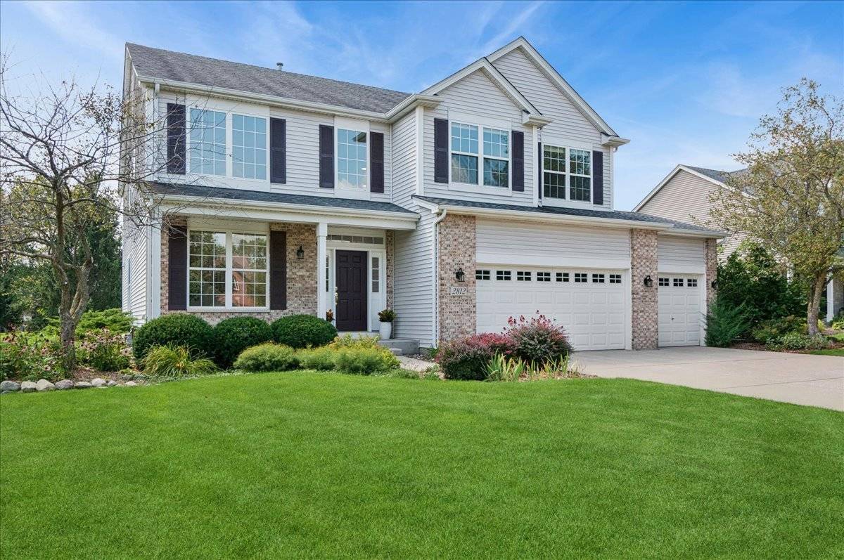 2812 Plante RD, North Aurora, IL 60542