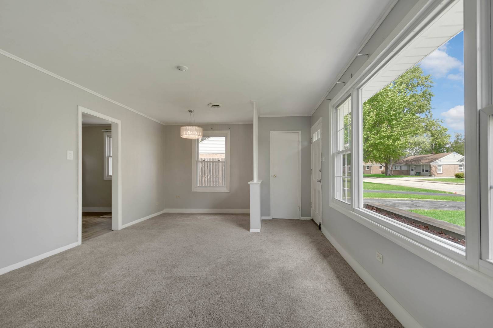 273 Mohawk ST, Park Forest, IL 60466