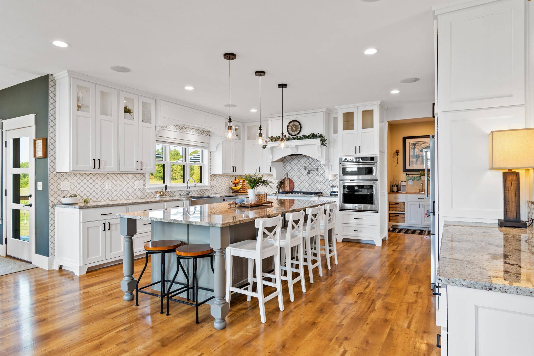 606 Venture LN NE, Alexandria, MN 56308