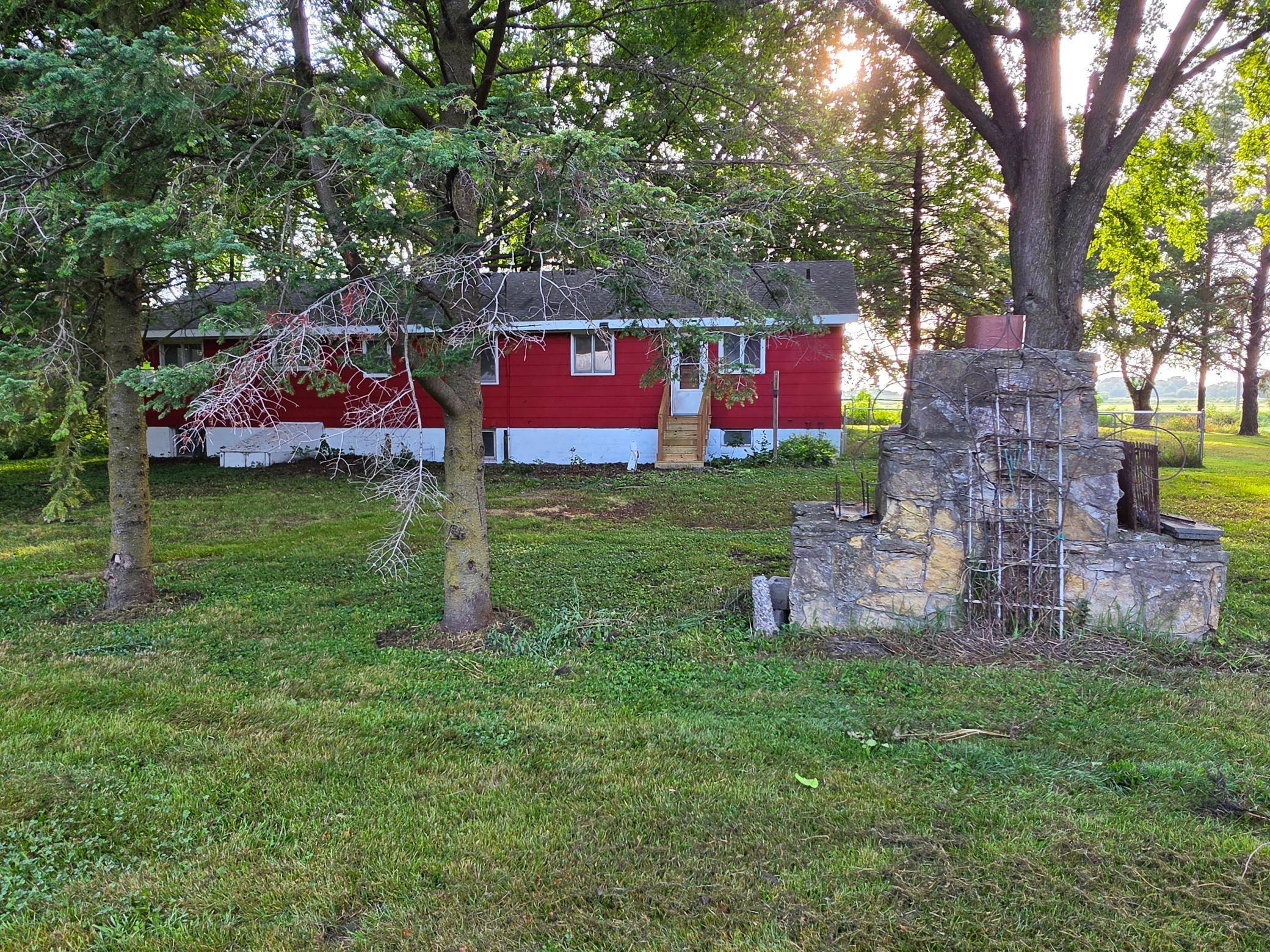28855 Danbury AVE, Northfield, MN 55057