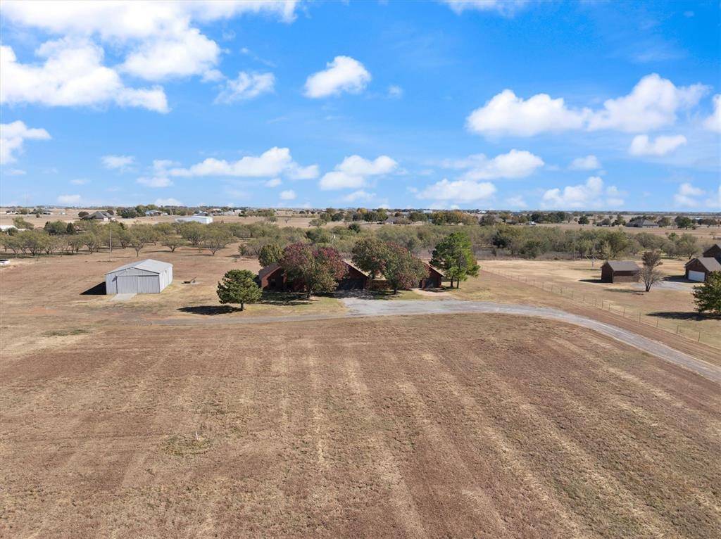 168 SW Crater Creek RD, Cache, OK 73527