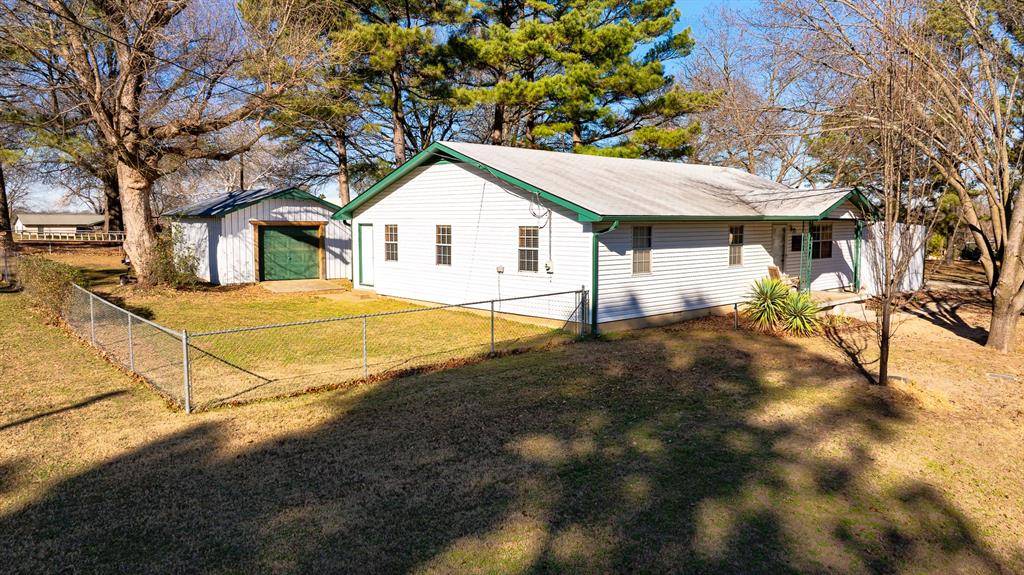 9 N Jerome ST, Coalgate, OK 74538