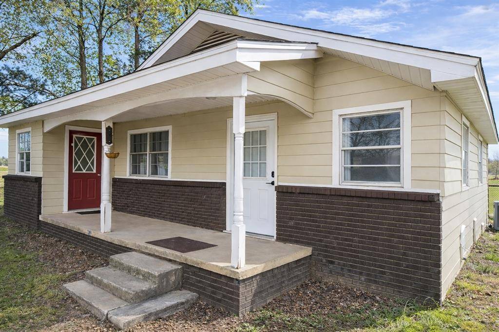 6015 Enville RD, Marietta, OK 73448