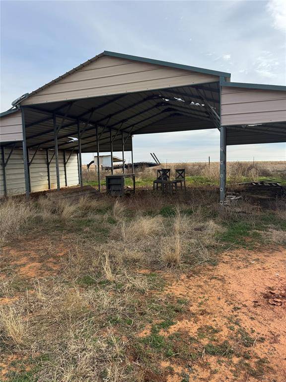 273453 E 1780 RD, Comanche, OK 73529