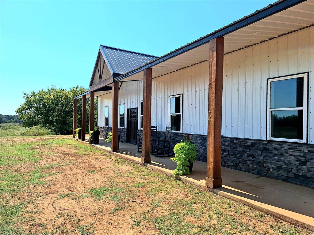 35998 Sacred Heart RD, Konawa, OK 74849