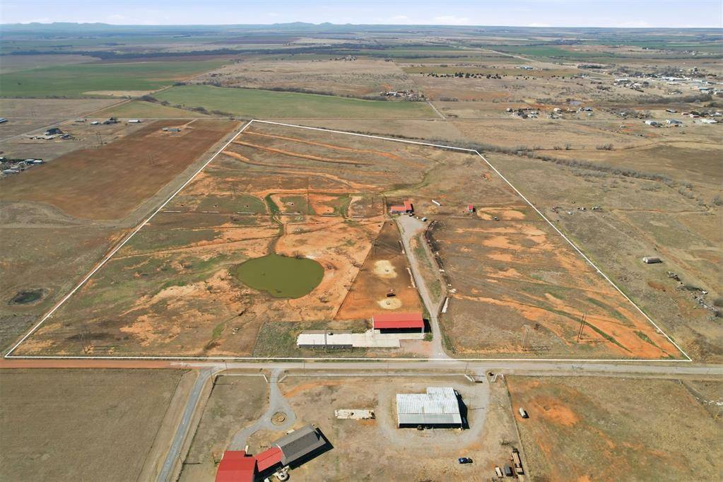1325 S Eastern AVE, Hobart, OK 73651