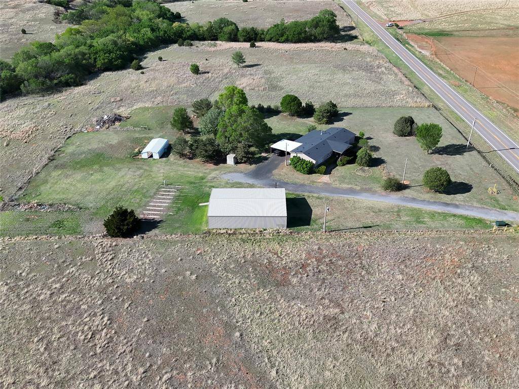 9749 Highway 44, Butler, OK 73625