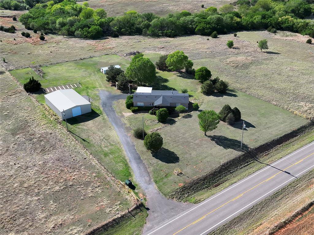9749 Highway 44, Butler, OK 73625