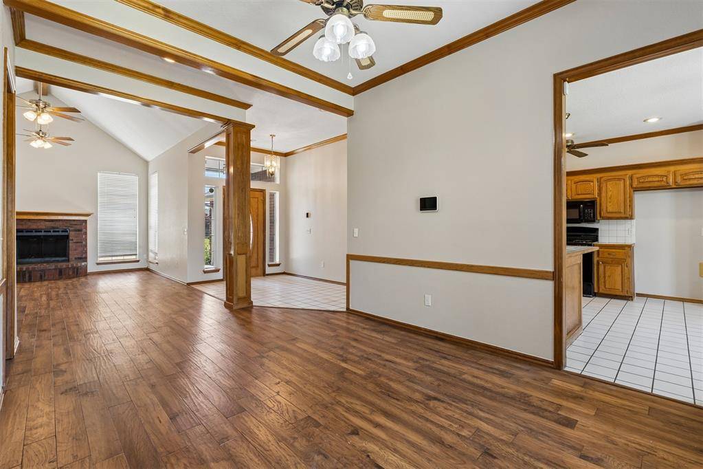 10537 Peacock CIR, Oklahoma City, OK 73130