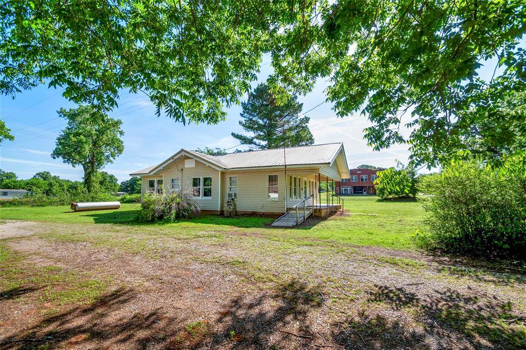 322 Hoffman AVE, Sparks, OK 74869