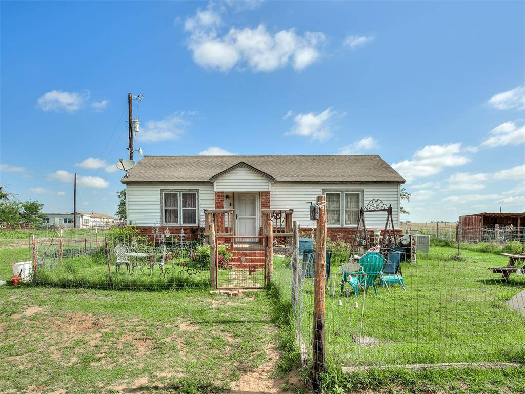 13107 N 2870 RD, Dover, OK 73734