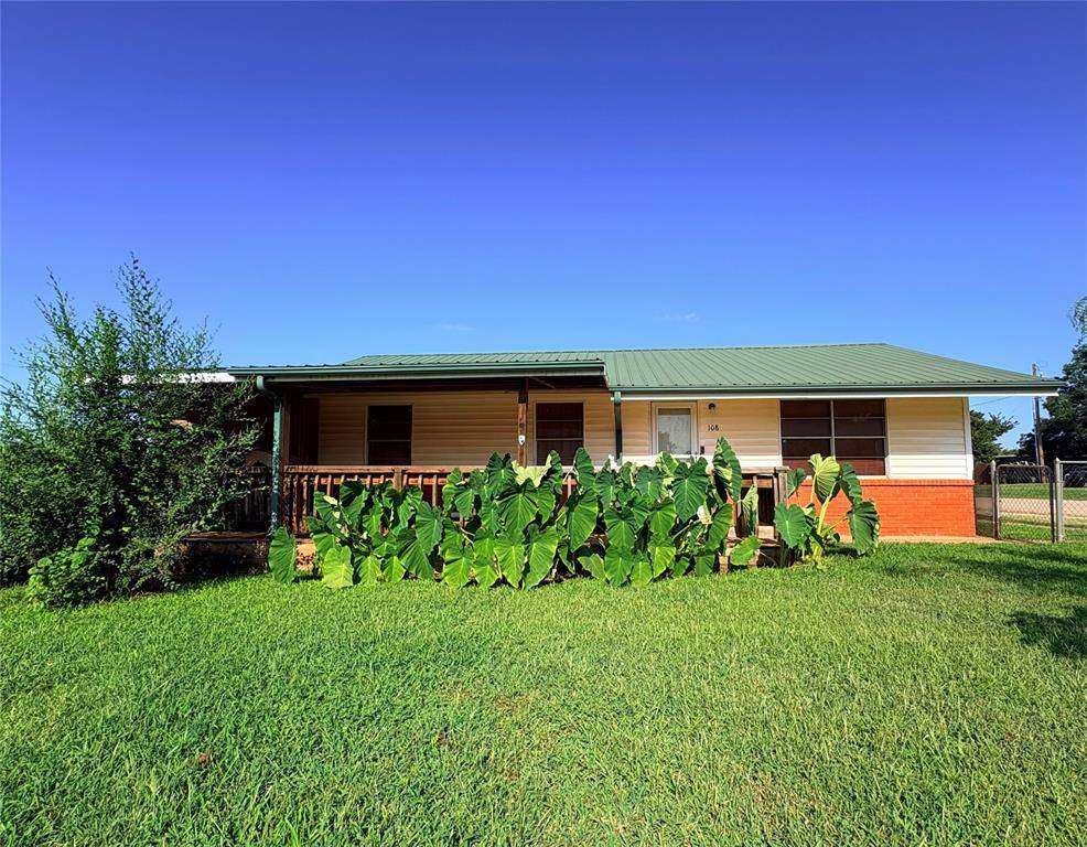 108 N Carney ST, Carney, OK 74832