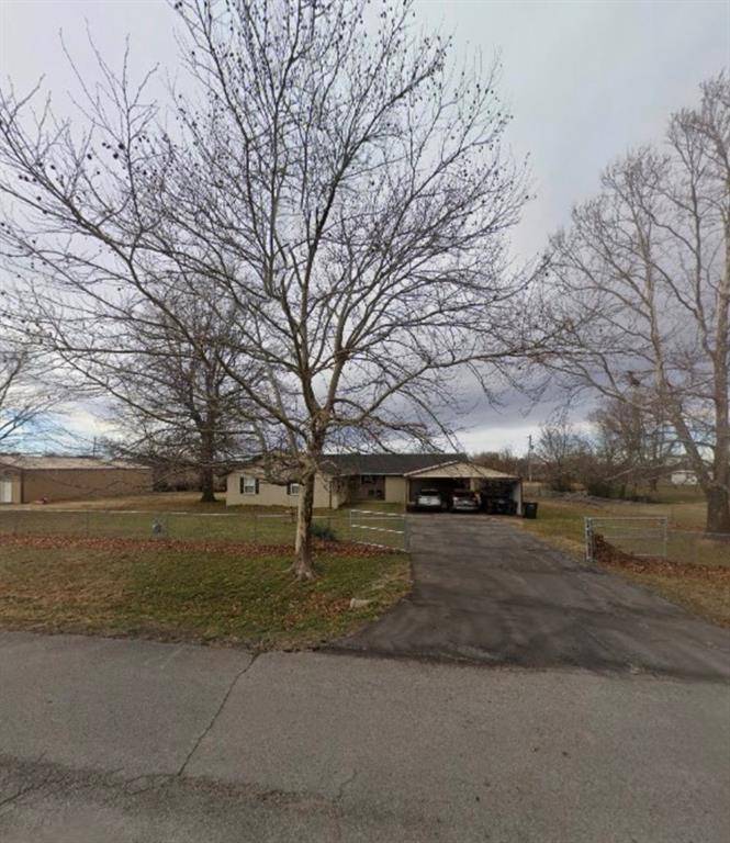 820 Black Jack LN, Collinsville, OK 74021