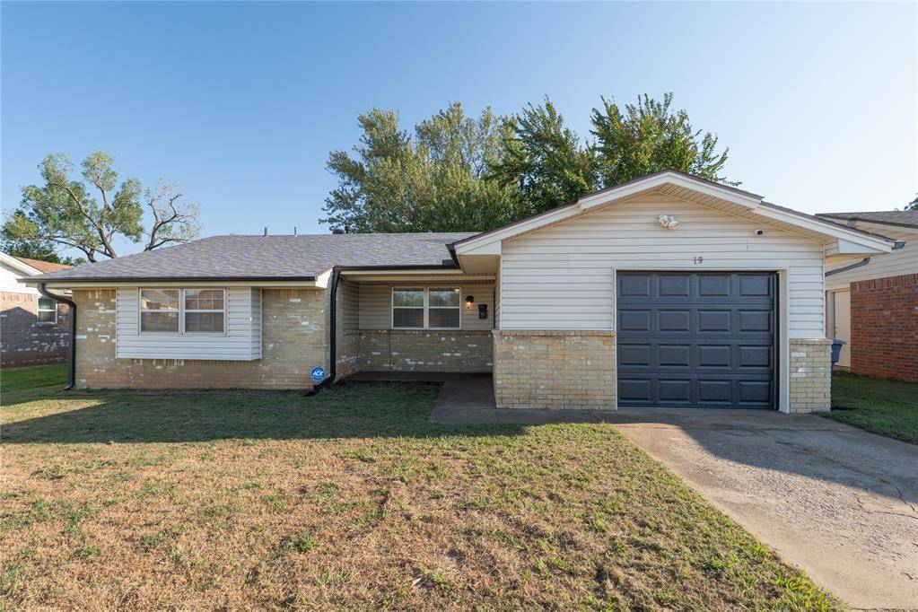 19 Red Oak RD, Shawnee, OK 74804