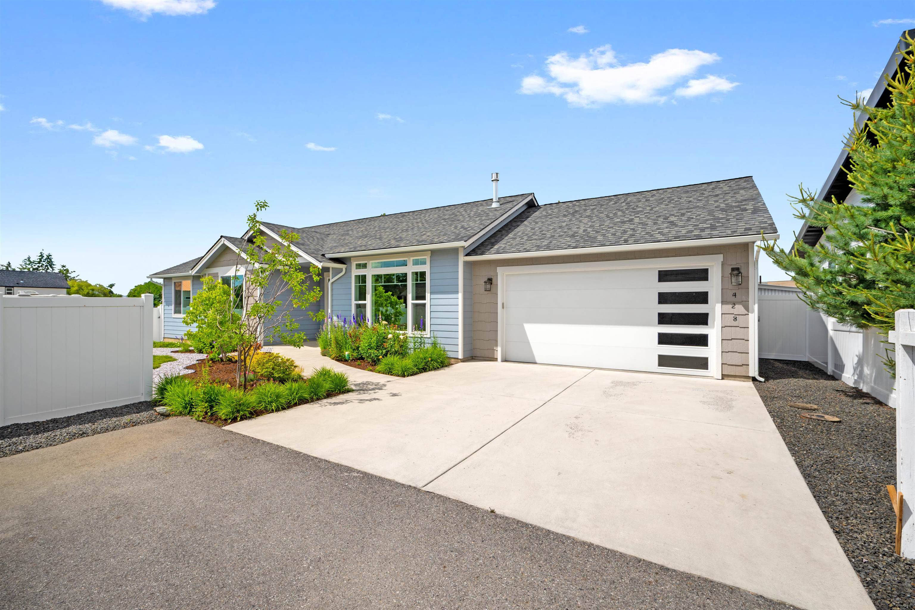 423 N Union Ln, Spokane Valley, WA 99206