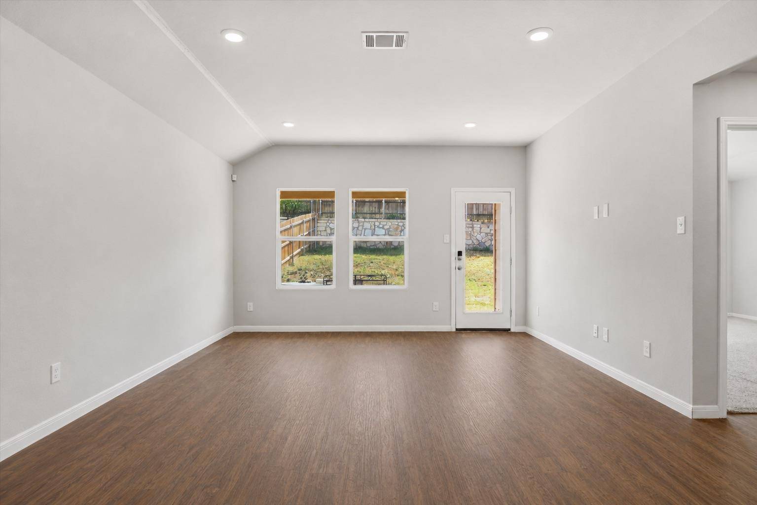 237 Spider Lily DR, Kyle, TX 78640