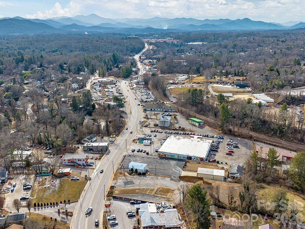 15 Gill ST, Asheville, NC 28805