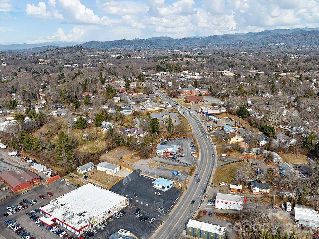 15 Gill ST, Asheville, NC 28805