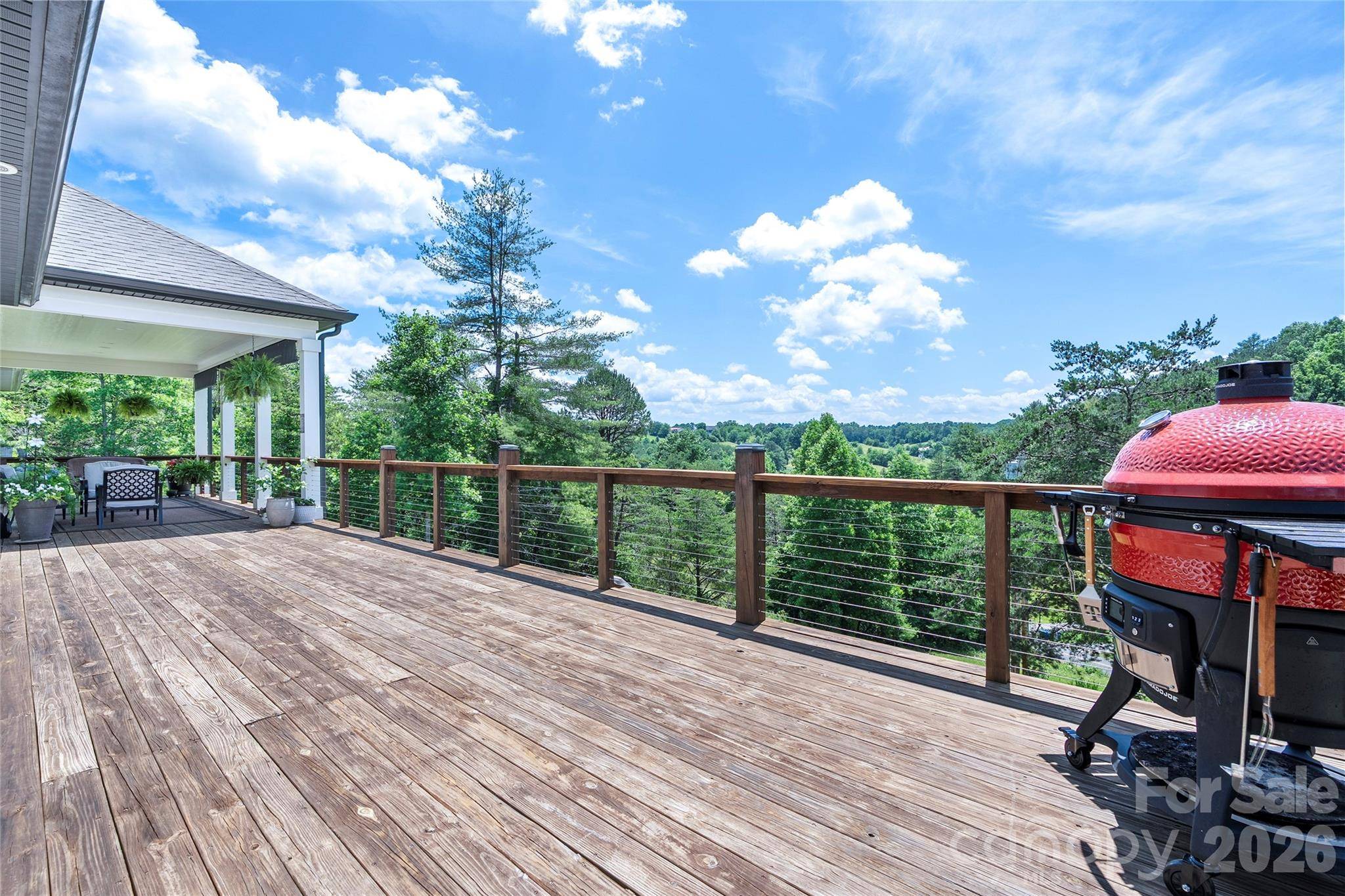 24 Chapel Hill LN #40, Leicester, NC 28748