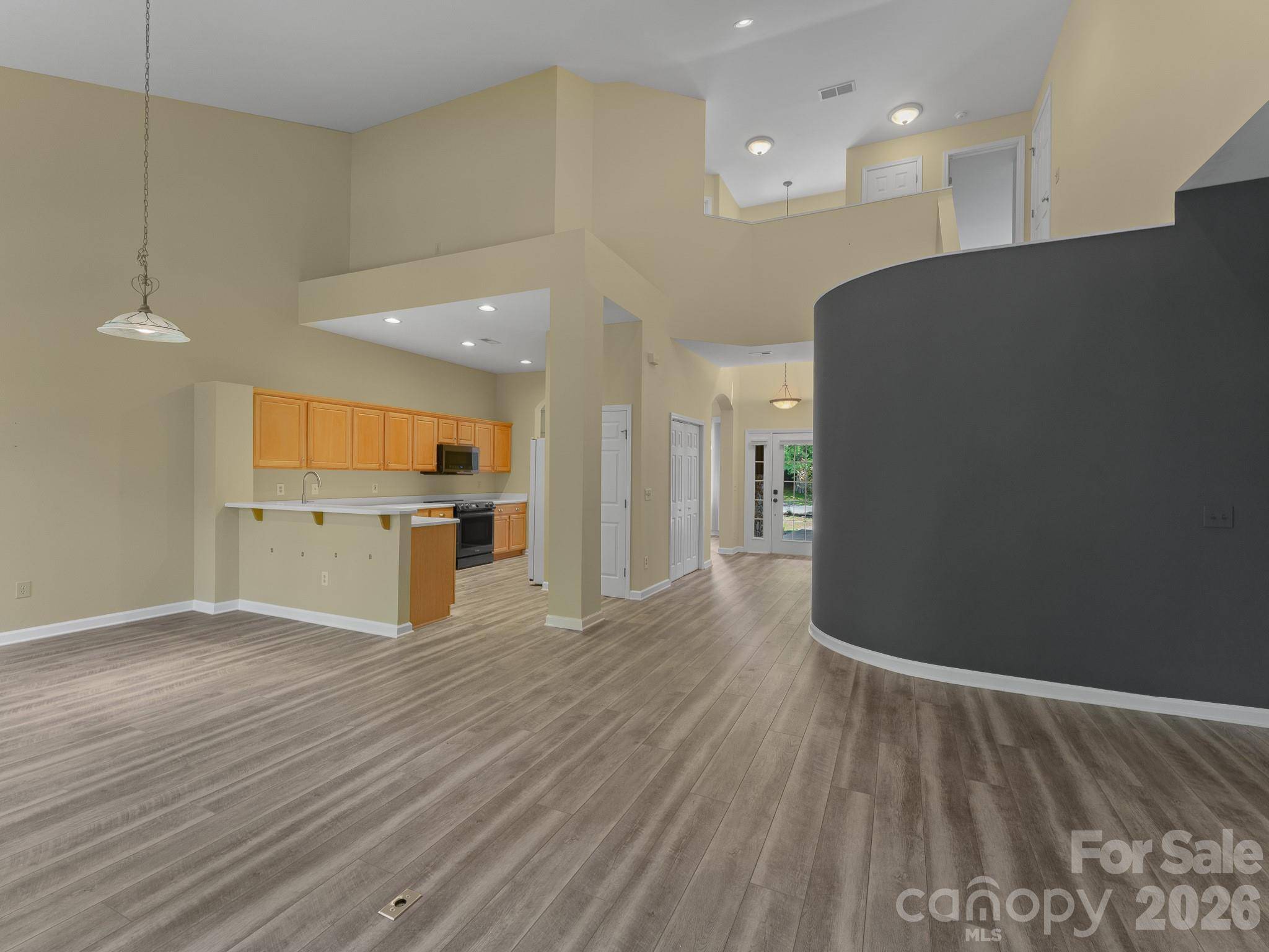 47 Ridgetop CIR #202, Brevard, NC 28712