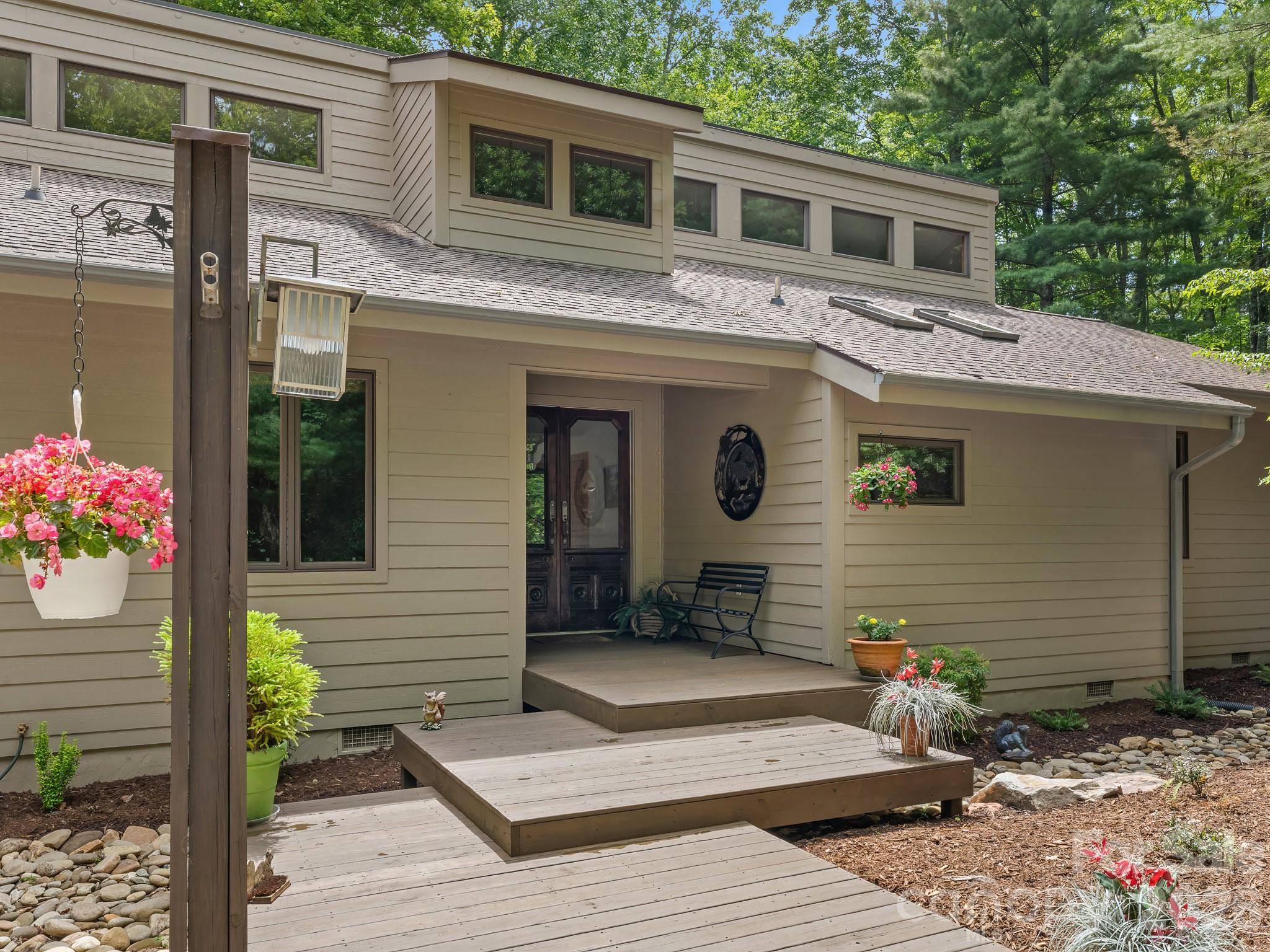 1370 Salola LN, Brevard, NC 28712