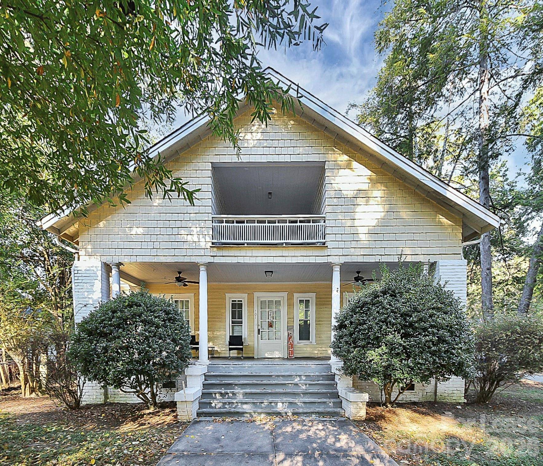 701 S York ST #B, Gastonia, NC 28052
