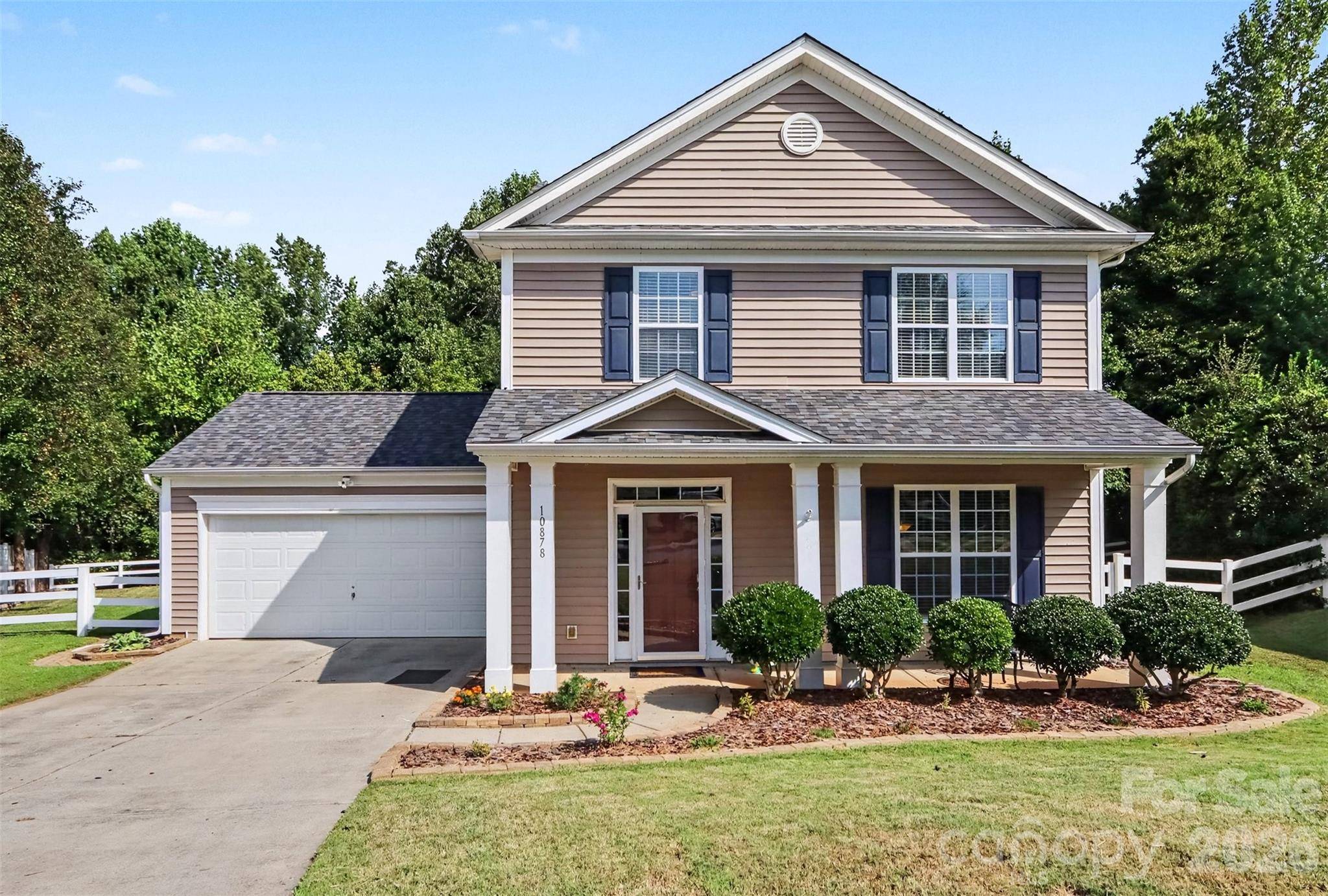 10878 Store House CT, Davidson, NC 28036