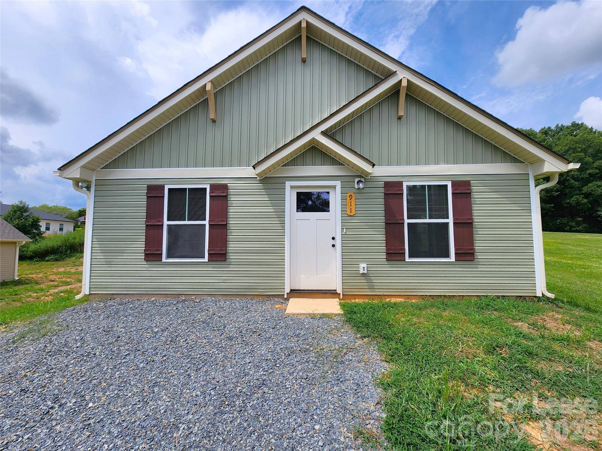 911 Hill ST, Albemarle, NC 28001